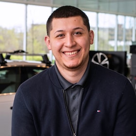 Staff member Erick Lopez from df980e2d456c