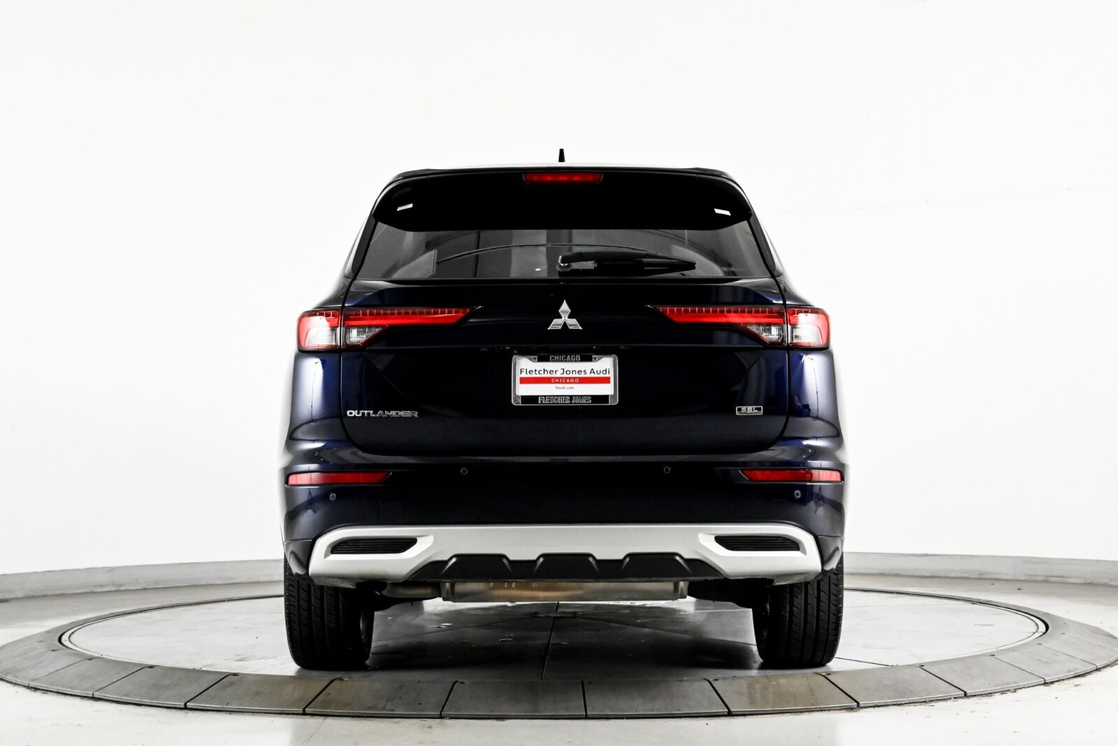 2022 Mitsubishi Outlander SEL photo 3