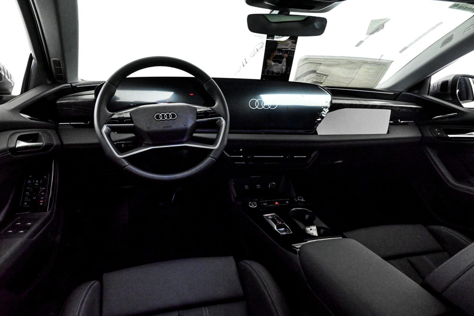 2025 Audi A6 Quattro Premium Plus photo 4