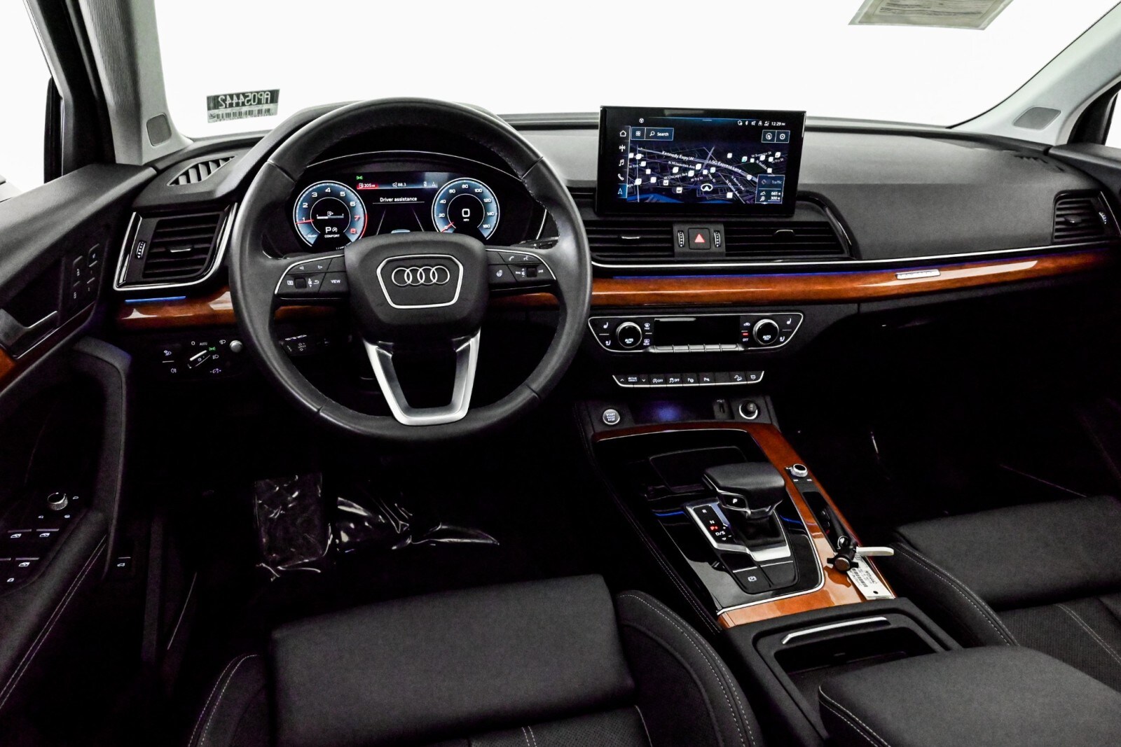 2022 Audi Q5 45 S line Prestige photo 4
