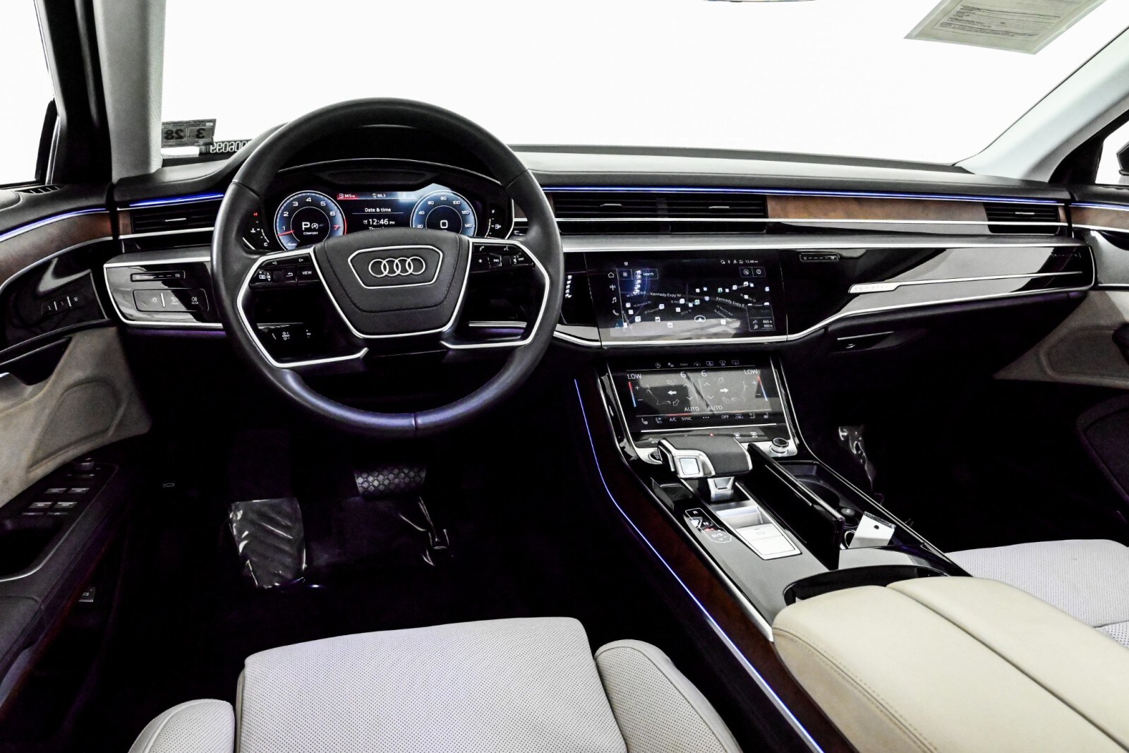 2023 Audi A8 L 55 photo 2