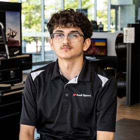 Staff member Elias Lopez from df980e2d456c