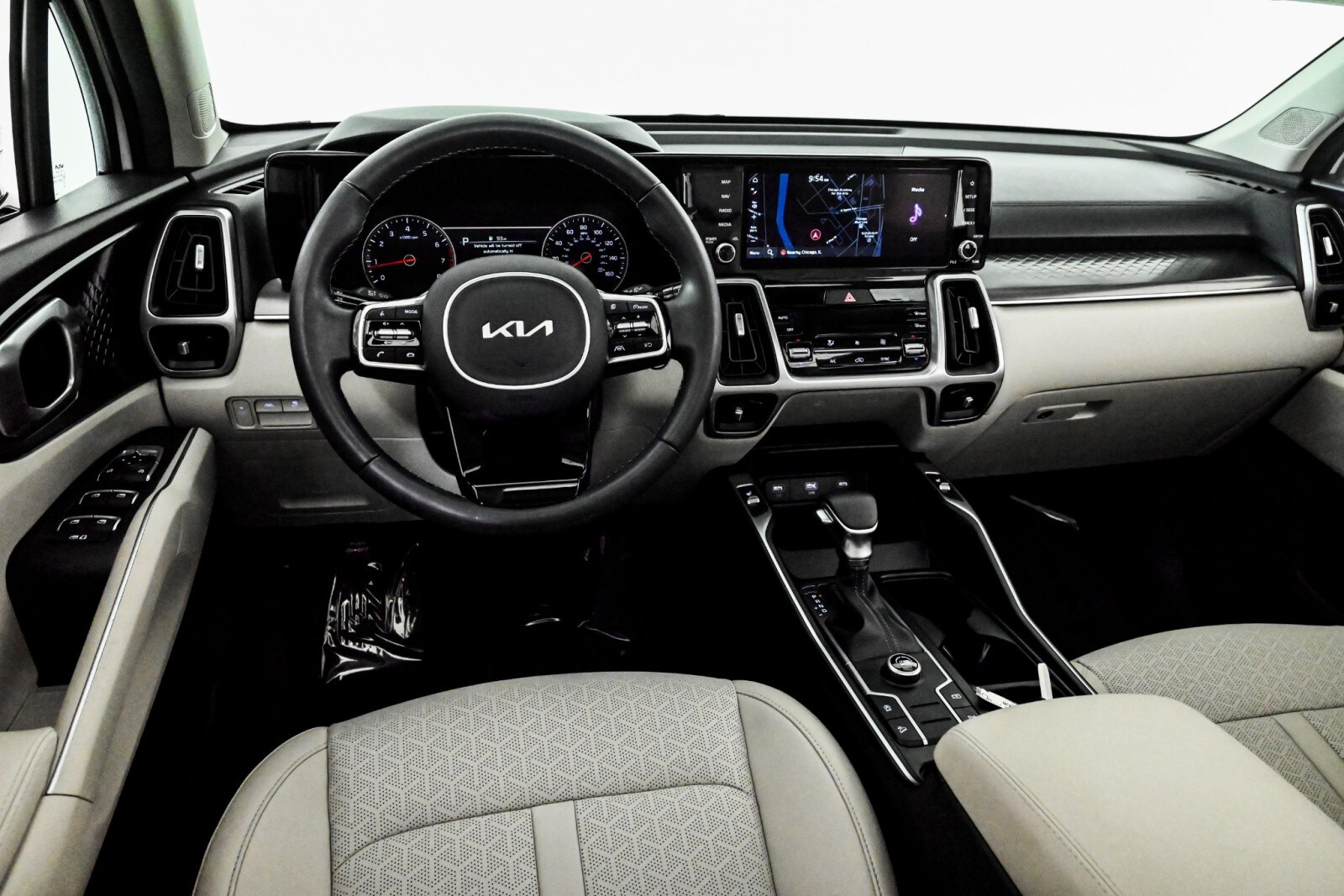 2022 Kia Sorento S photo 4