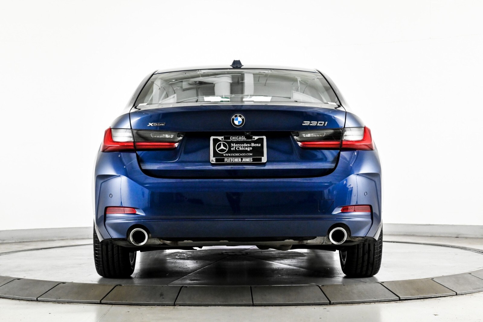 2023 Bmw 330i xDrive photo 2