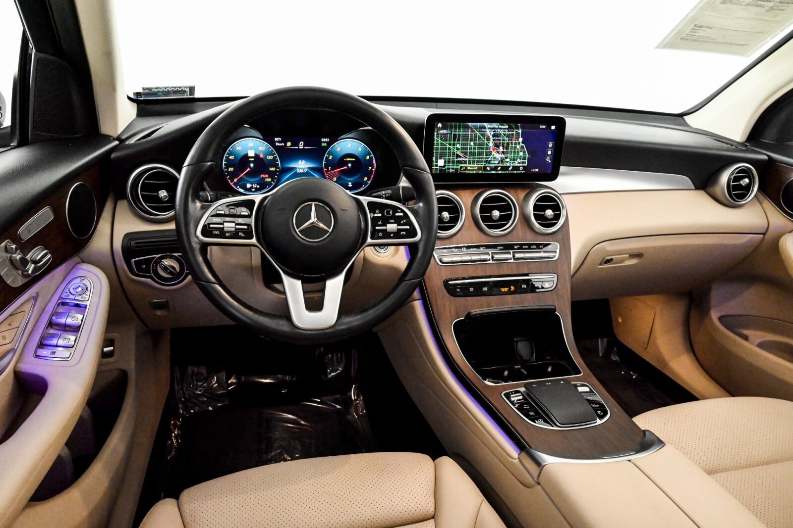 2022 Mercedes Benz GLC 300 4MATIC photo 4
