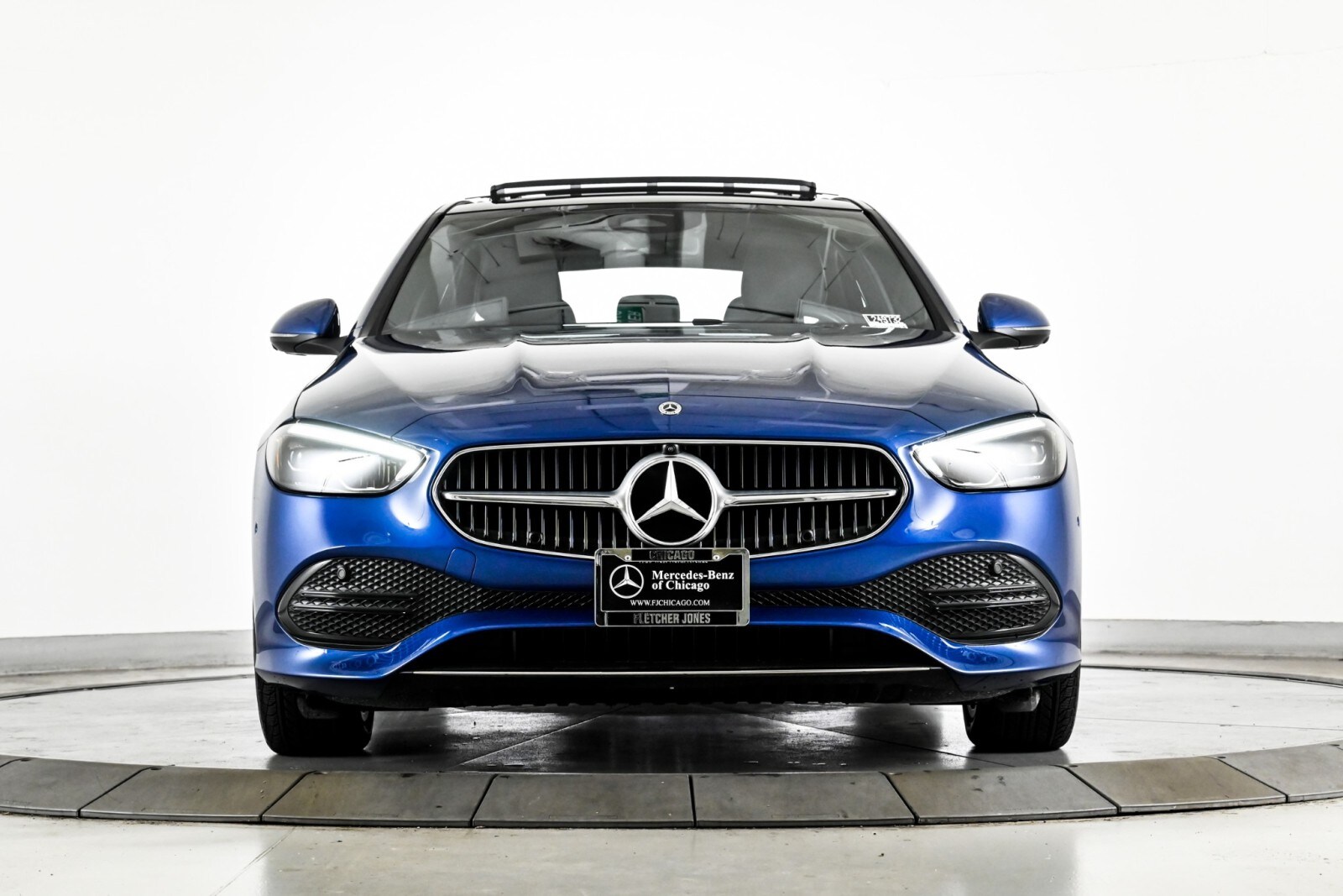 2025 Mercedes Benz C 300 4MATIC photo 2