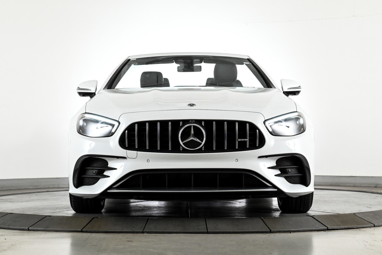 2023 Mercedes Benz E AMG 53 4MATIC Cabriolet photo 3