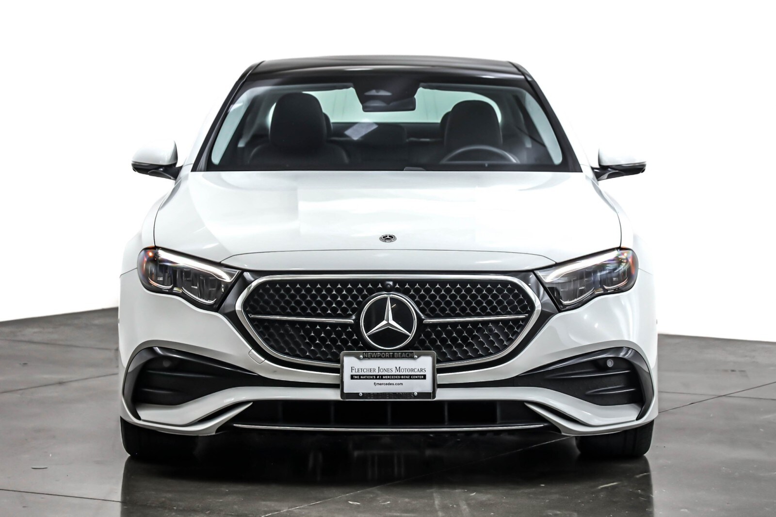 2025 Mercedes Benz E 350 Sedan photo 2