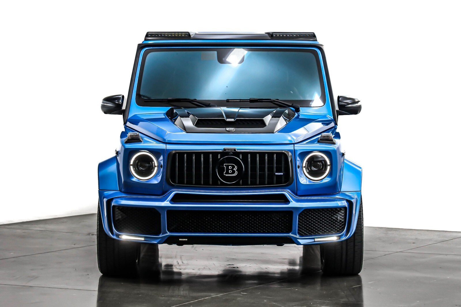 2024 Mercedes Benz G AMG 63 photo 2