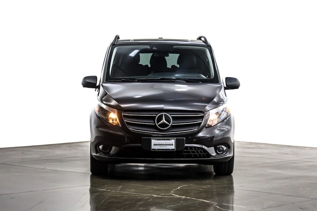 Used 2022 Mercedes-Benz Metris Passenger Van Standard Roof 126 Wheelbase
