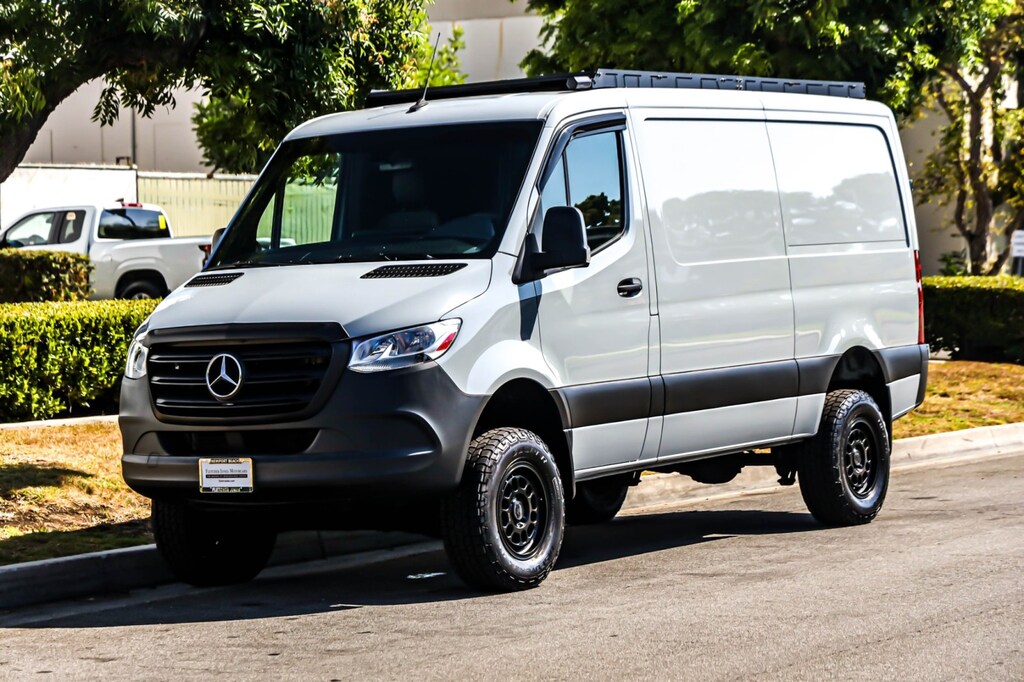 Used 2024 Mercedes-Benz Sprinter Crew Van 2500 Standard Roof I4 Diesel HO 144 AWD
