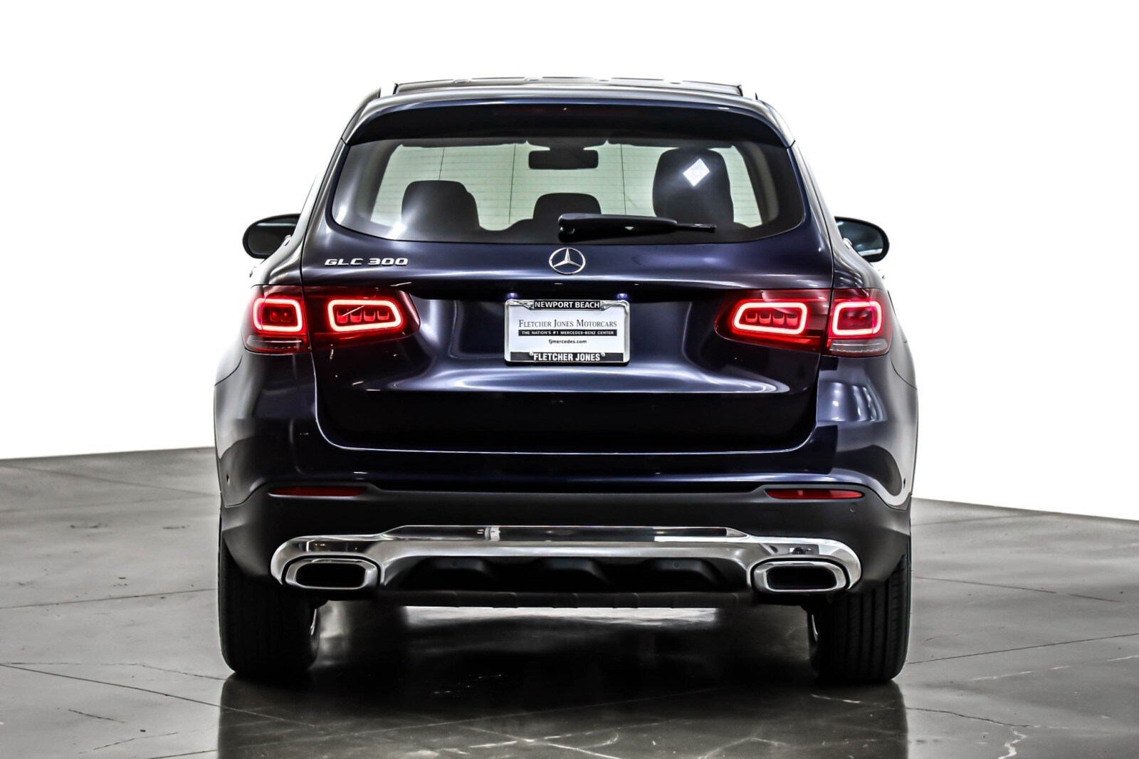 2021 Mercedes Benz GLC 300 photo 3
