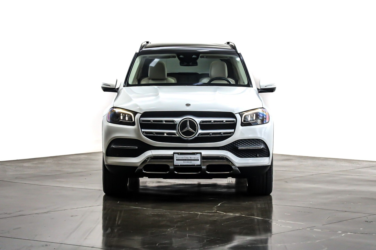 2021 Mercedes Benz GLS 450 4MATIC photo 2