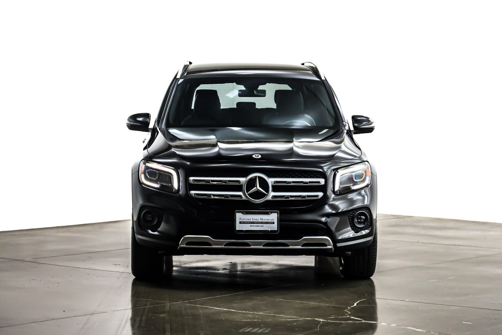 2021 Mercedes Benz GLB 250 photo 2