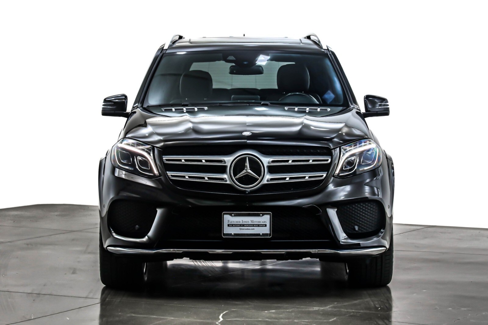 2017 Mercedes Benz GLS 550 photo 2