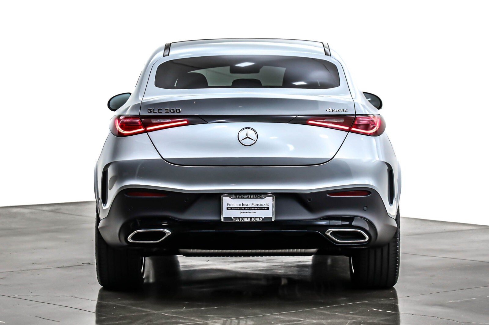 2024 Mercedes Benz GLC 300 4MATIC Coupe photo 3