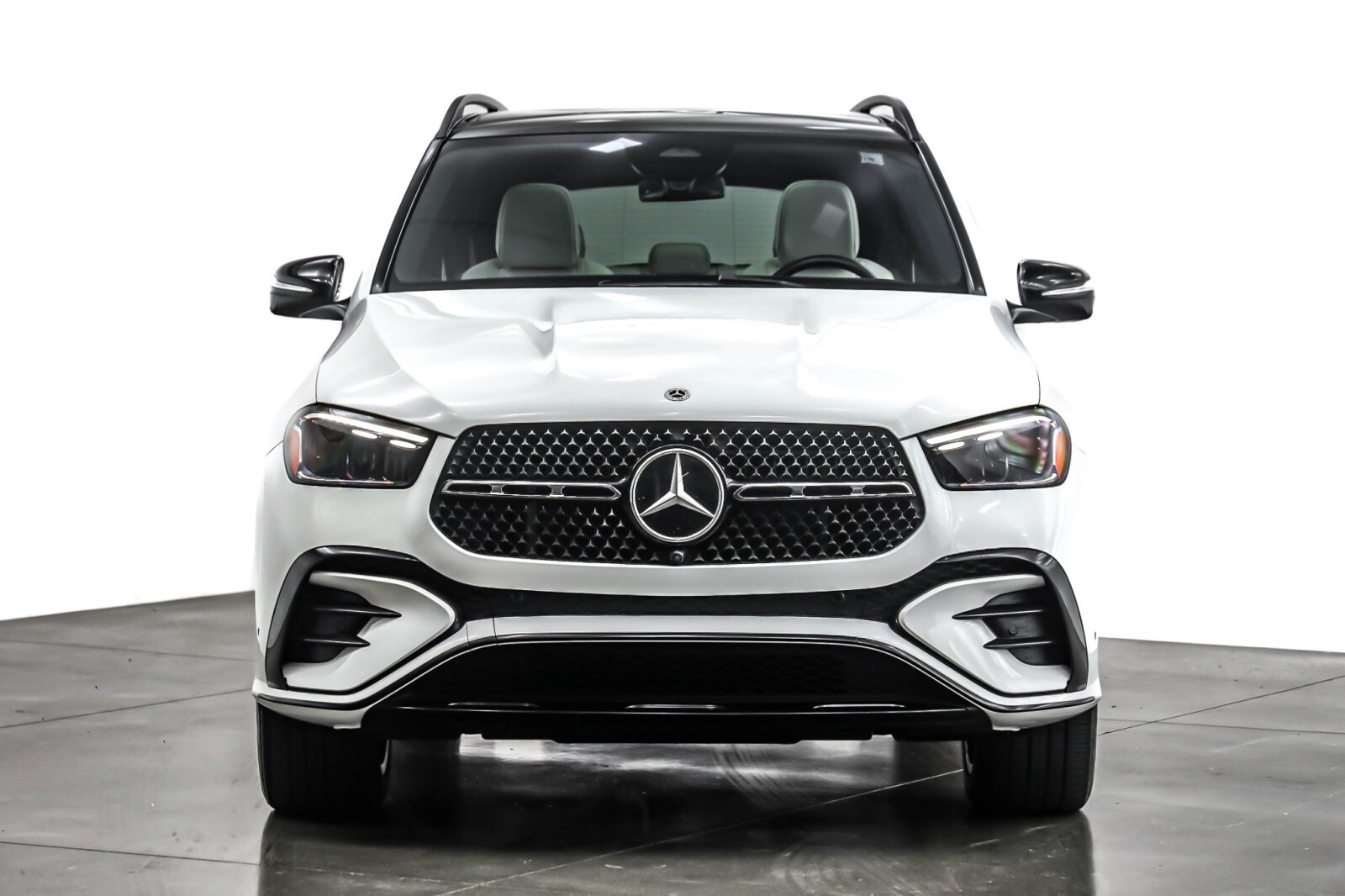 2024 Mercedes Benz GLE 350 4MATIC photo 2