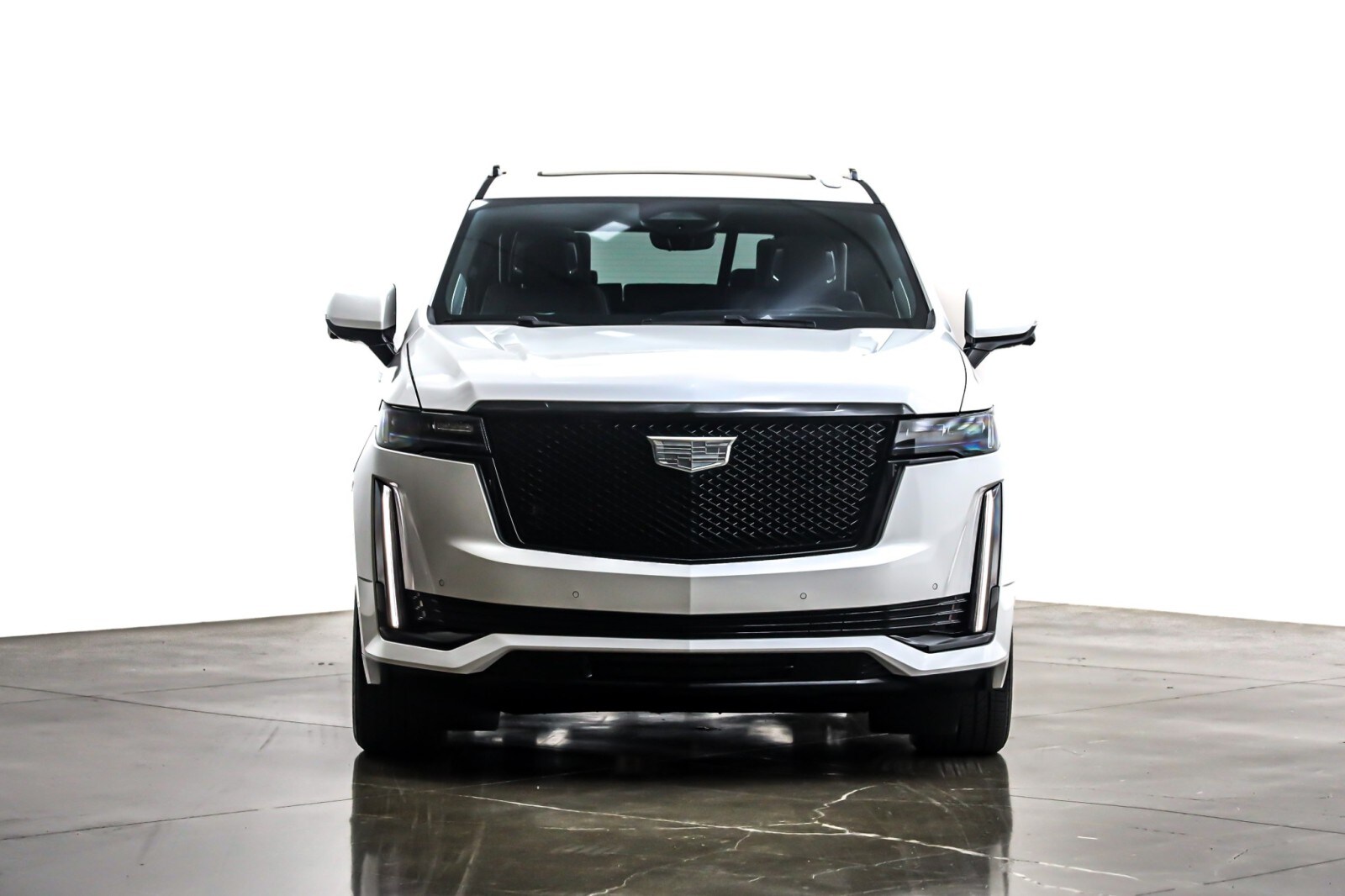 2024 Cadillac Escalade Sport Platinum photo 2