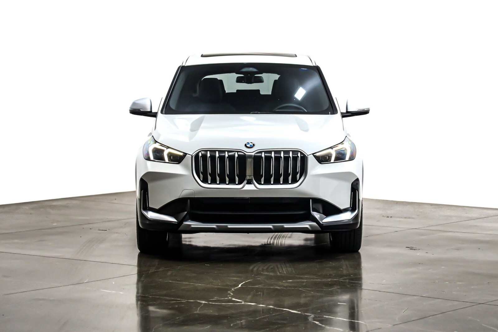 2023 Bmw X1 XDrive28i photo 2
