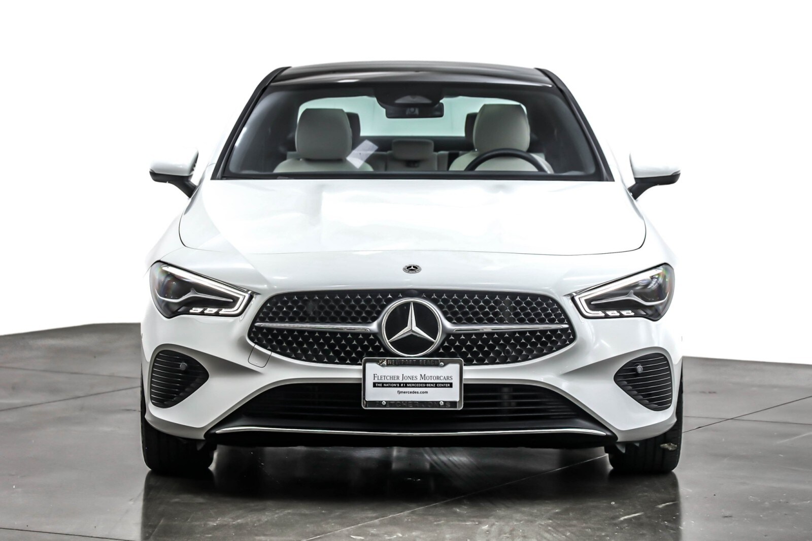 2025 Mercedes Benz CLA 250 photo 2