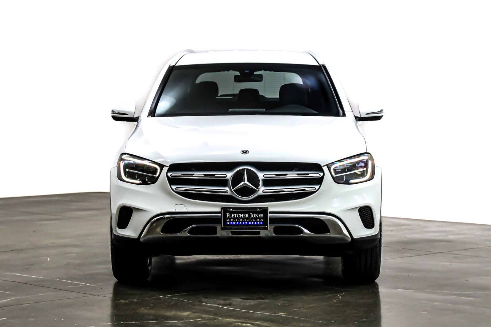 2021 Mercedes Benz GLC 300 photo 2