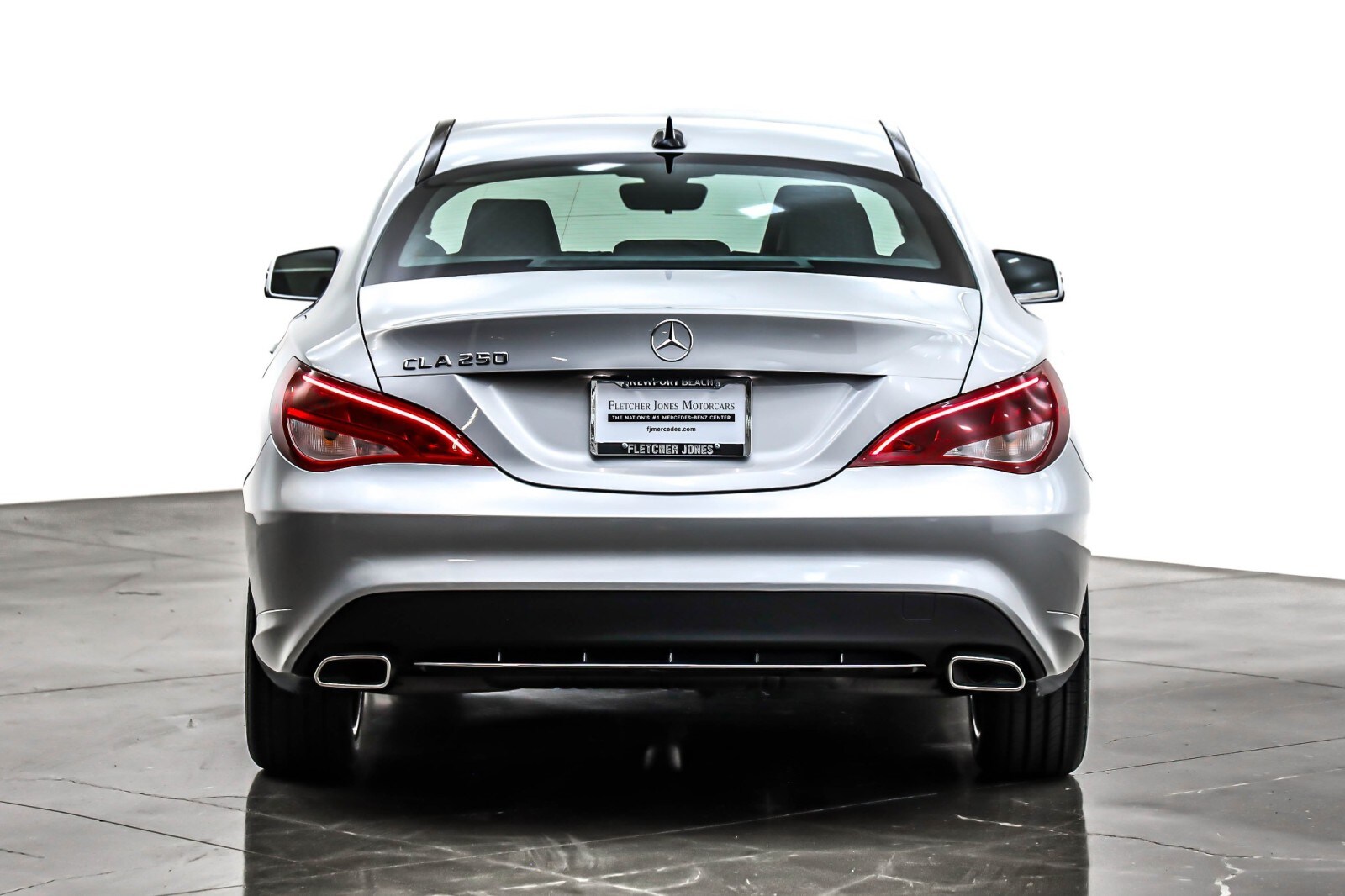 2014 Mercedes Benz CLA 250 photo 3