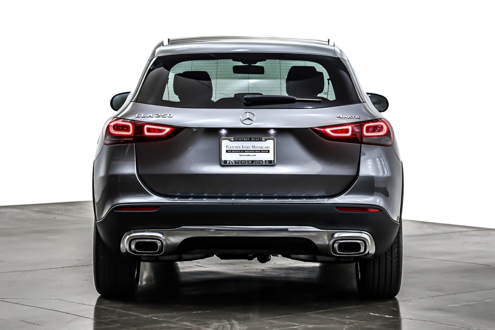 2023 Mercedes Benz GLA 250 4MATIC photo 3
