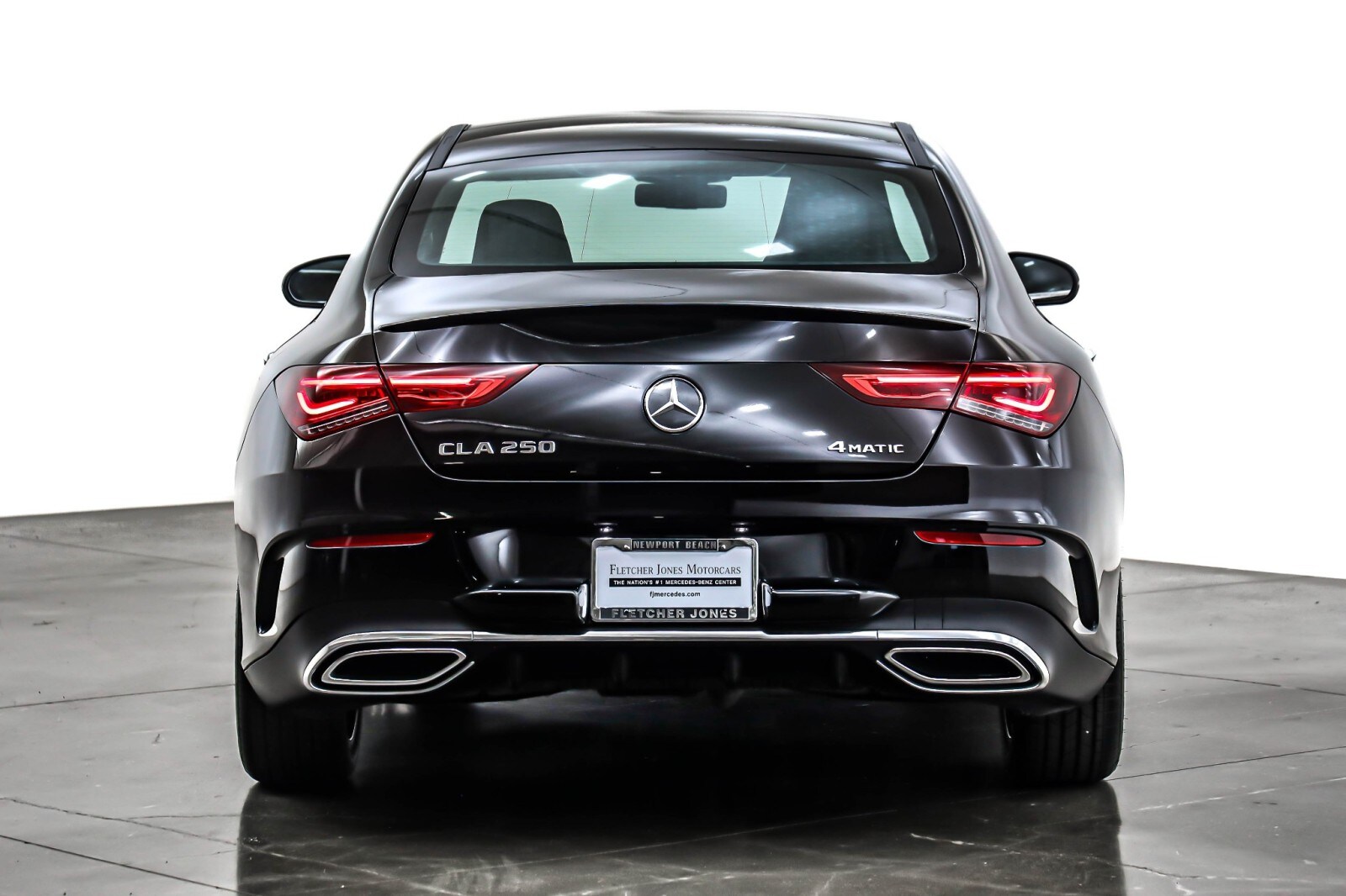2023 Mercedes Benz CLA 250 4MATIC photo 3