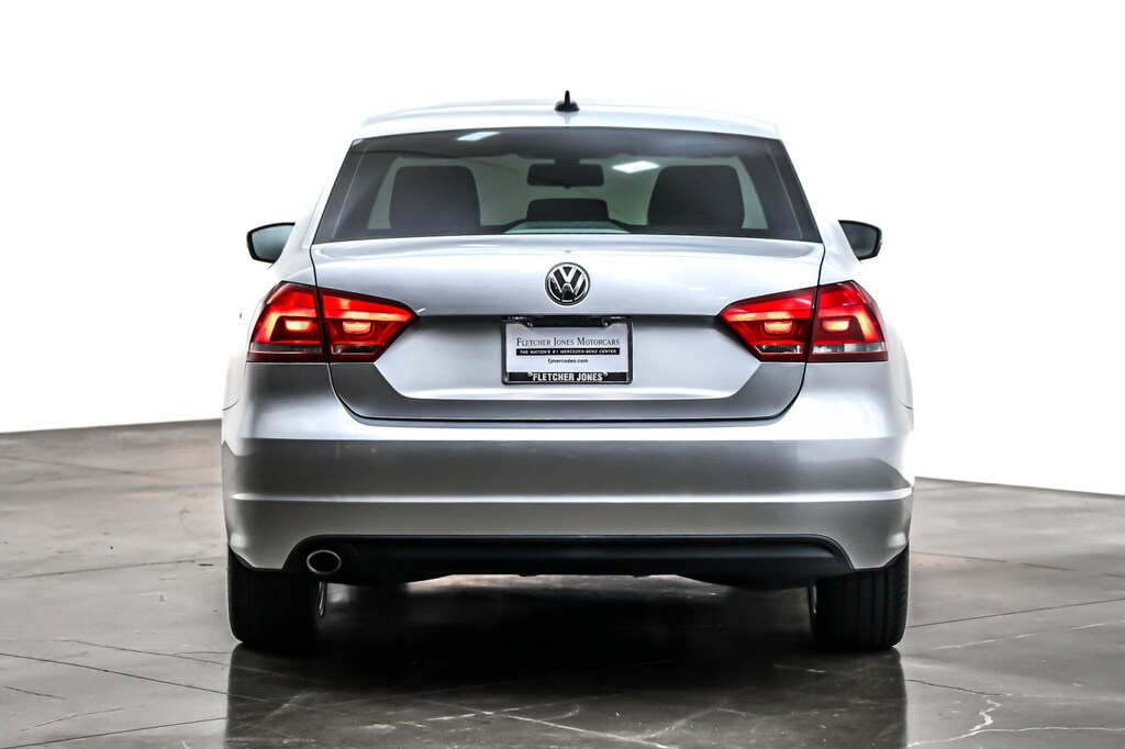 Used 2015 Volkswagen Passat 4dr Sdn 2.0L TDI DSG SE w/Sunroof Sedan