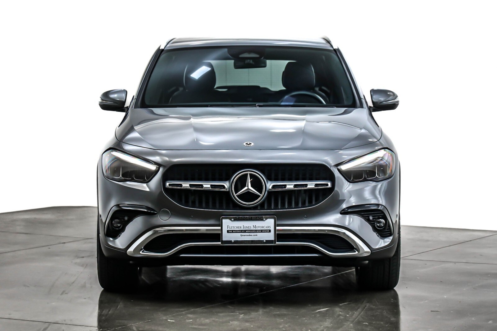 2025 Mercedes Benz GLA 250 photo 2