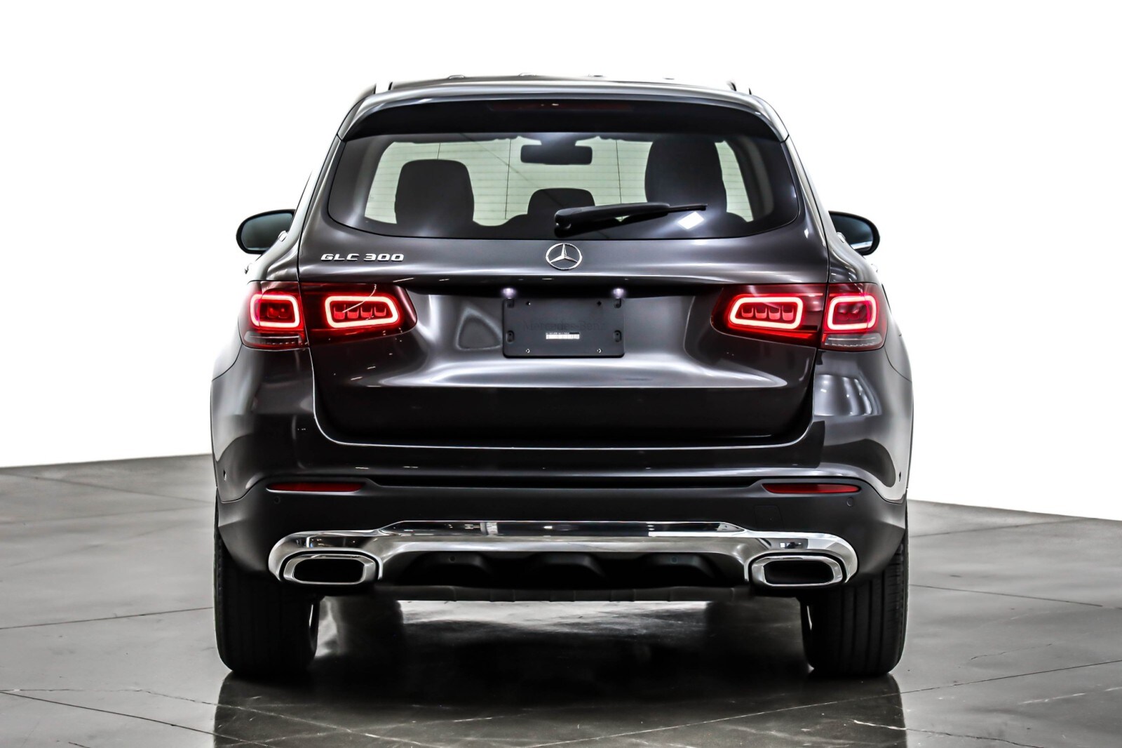 2021 Mercedes Benz GLC 300 photo 3