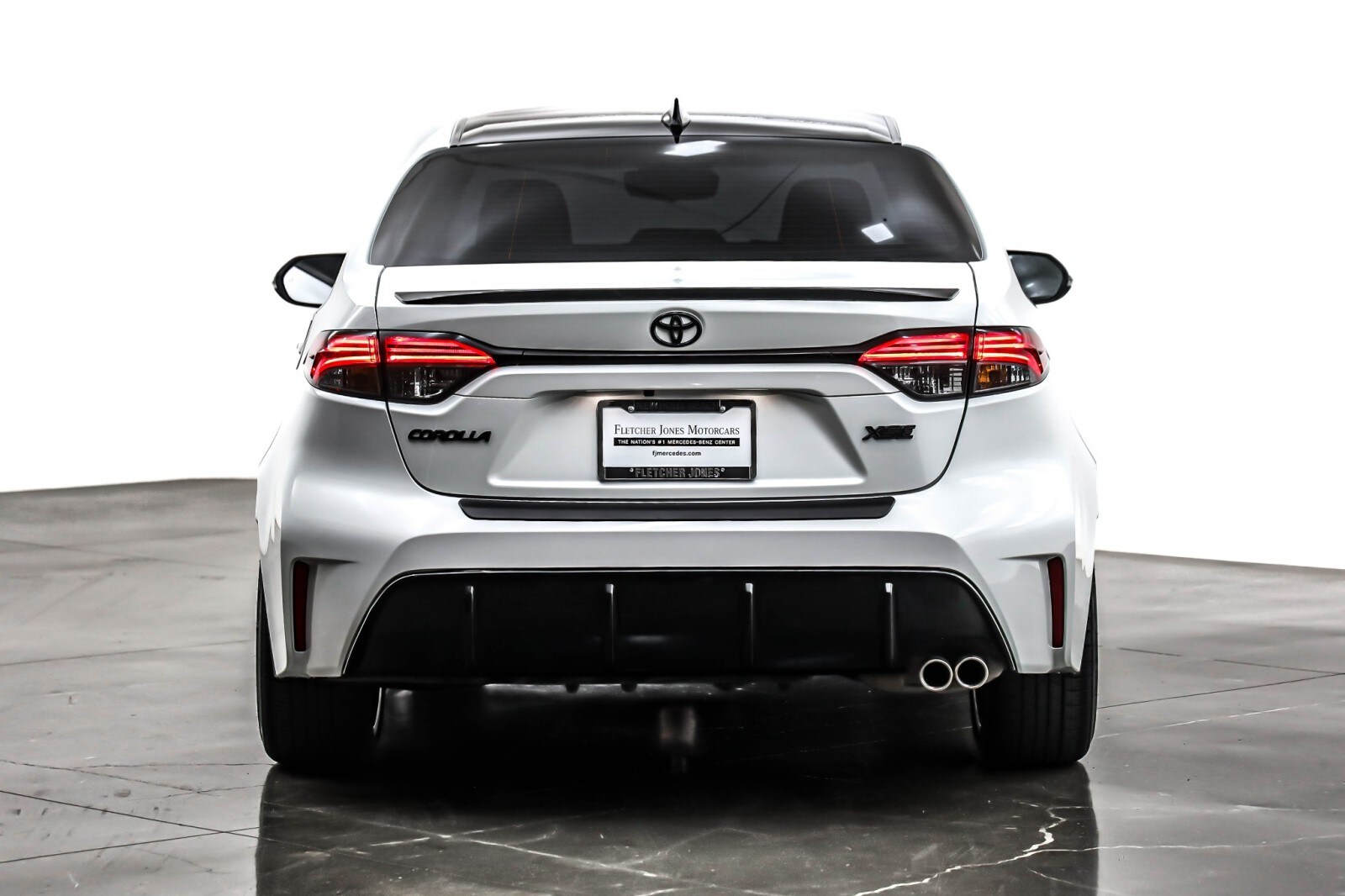 2024 Toyota Corolla XSE photo 3