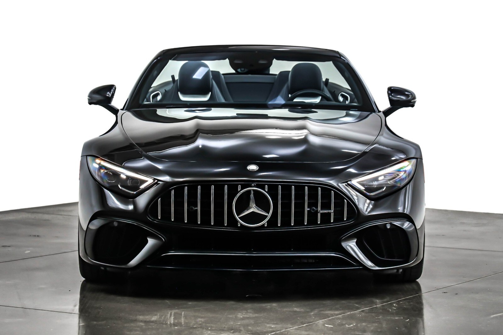 2023 Mercedes Benz SL AMG 55 photo 3