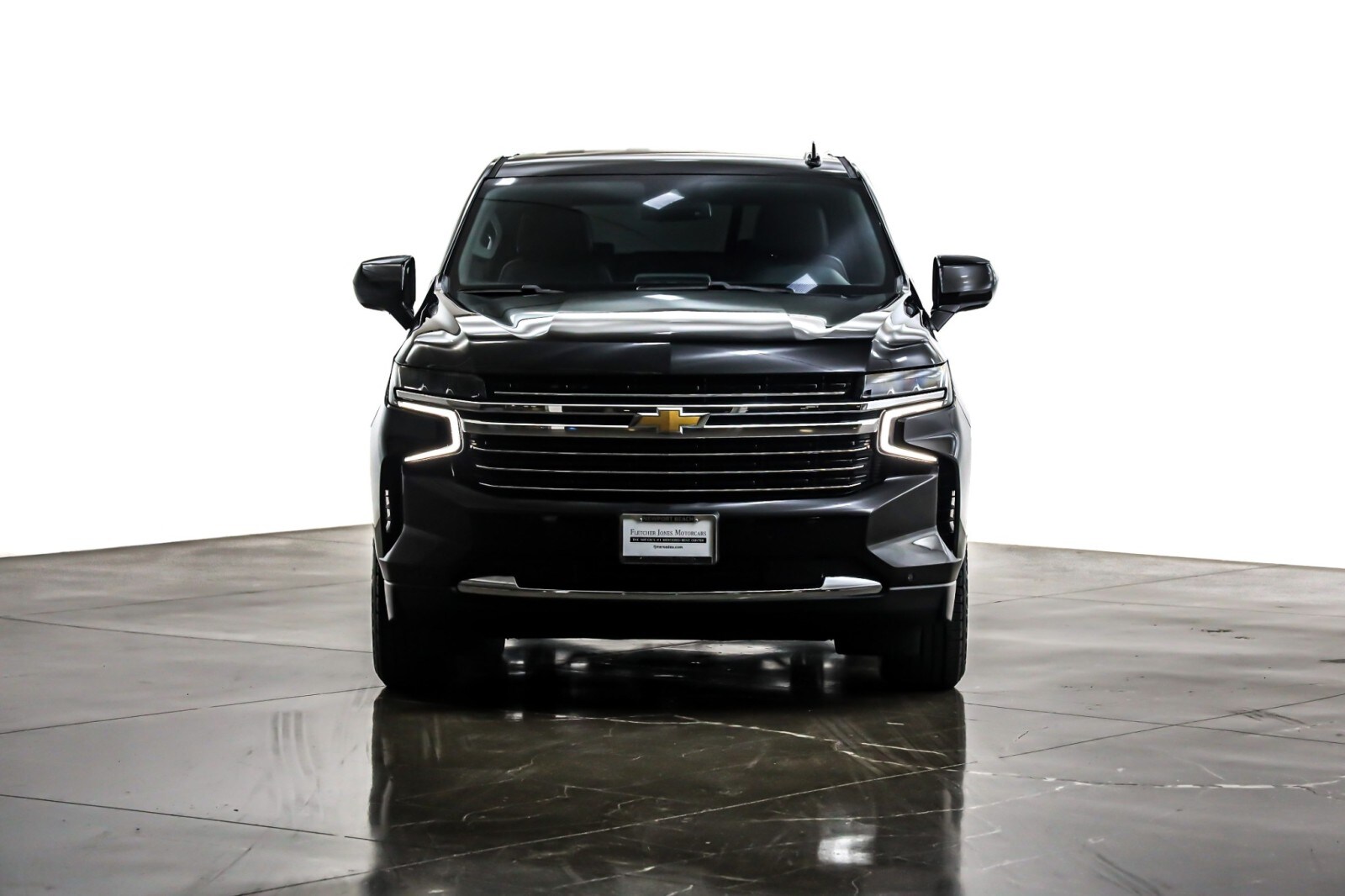 2023 Chevrolet Tahoe LT photo 2