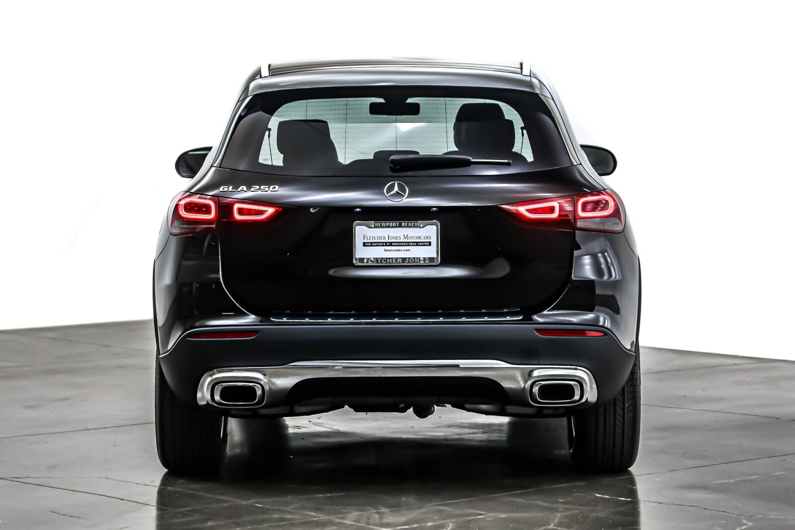 2023 Mercedes Benz GLA 250 photo 3
