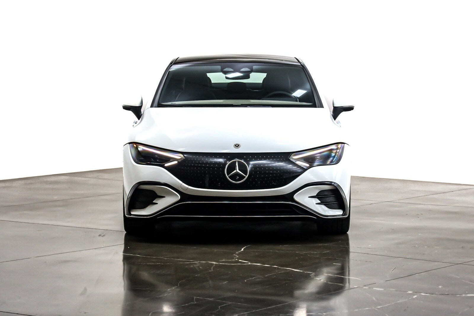 2023 Mercedes Benz EQE Sedan 350 photo 2