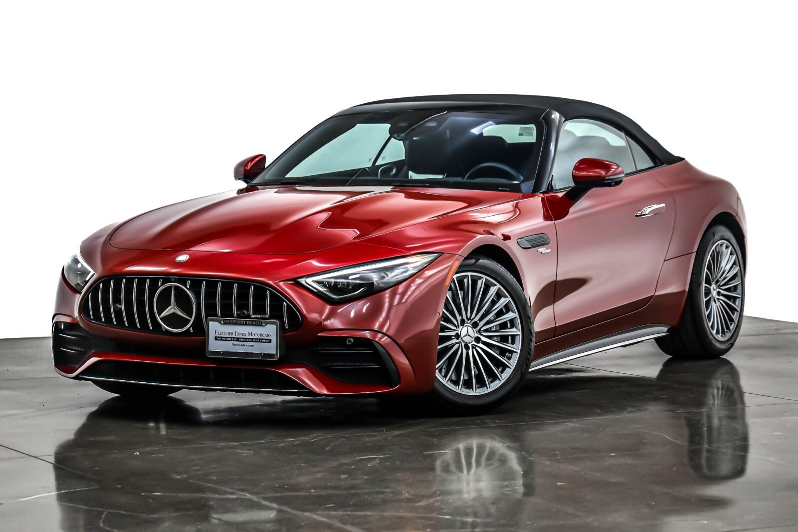 2024 Mercedes Benz SL AMG 43 photo 2