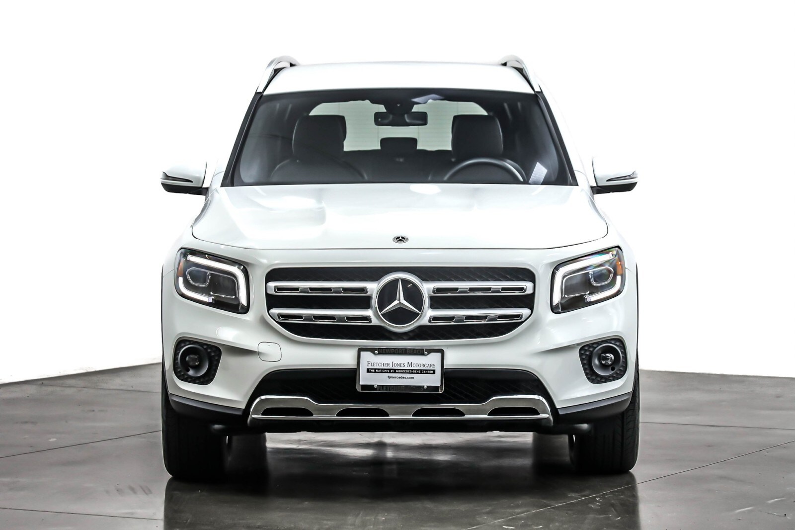 2022 Mercedes Benz GLB 250 photo 2