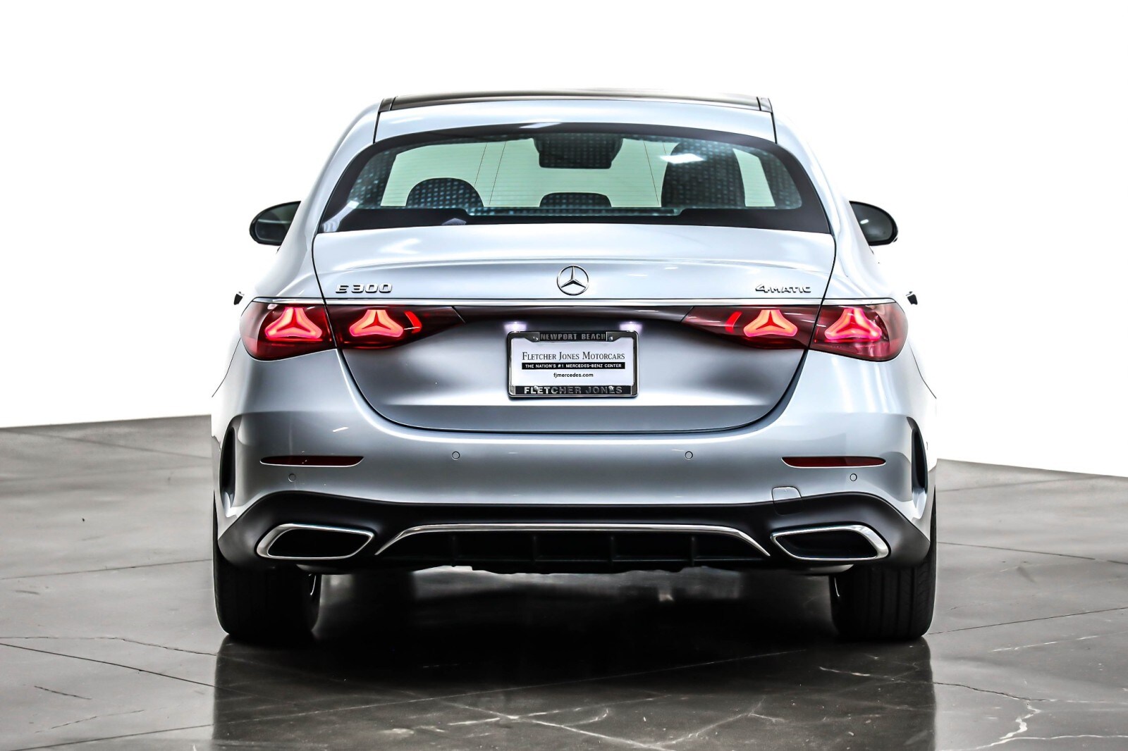 2024 Mercedes Benz E 350 4MATIC Sedan photo 3