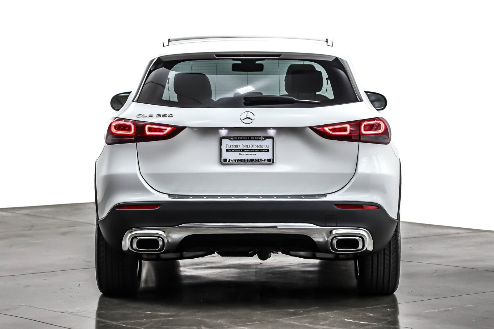 2022 Mercedes Benz GLA 250 photo 3