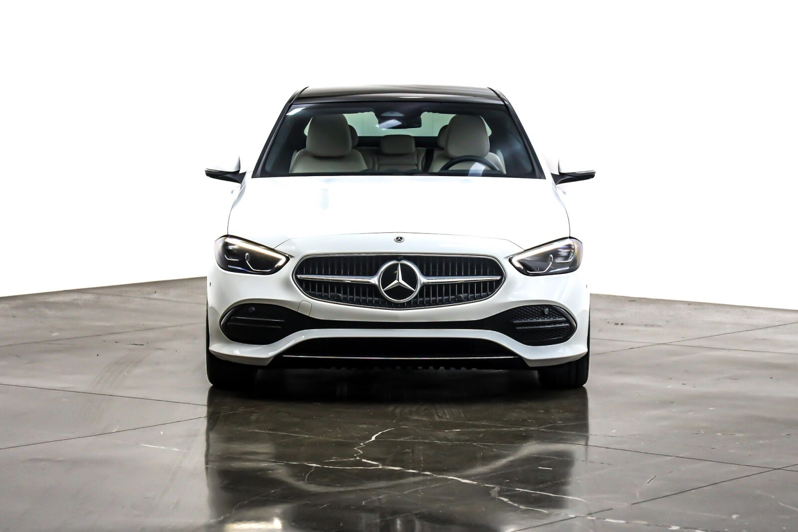 2022 Mercedes Benz C 300 Sedan photo 2