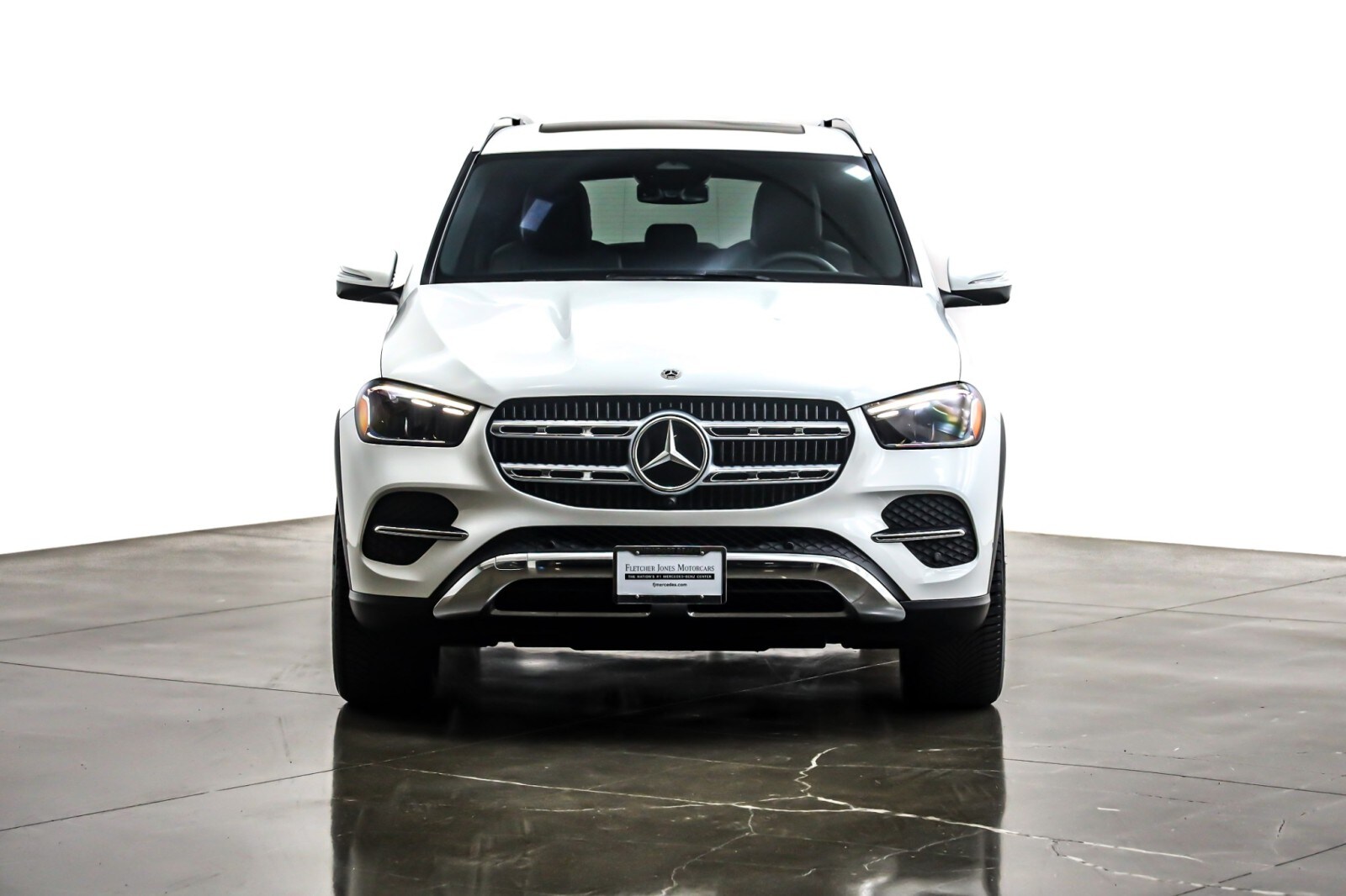 2025 Mercedes Benz GLE 350 4MATIC photo 2