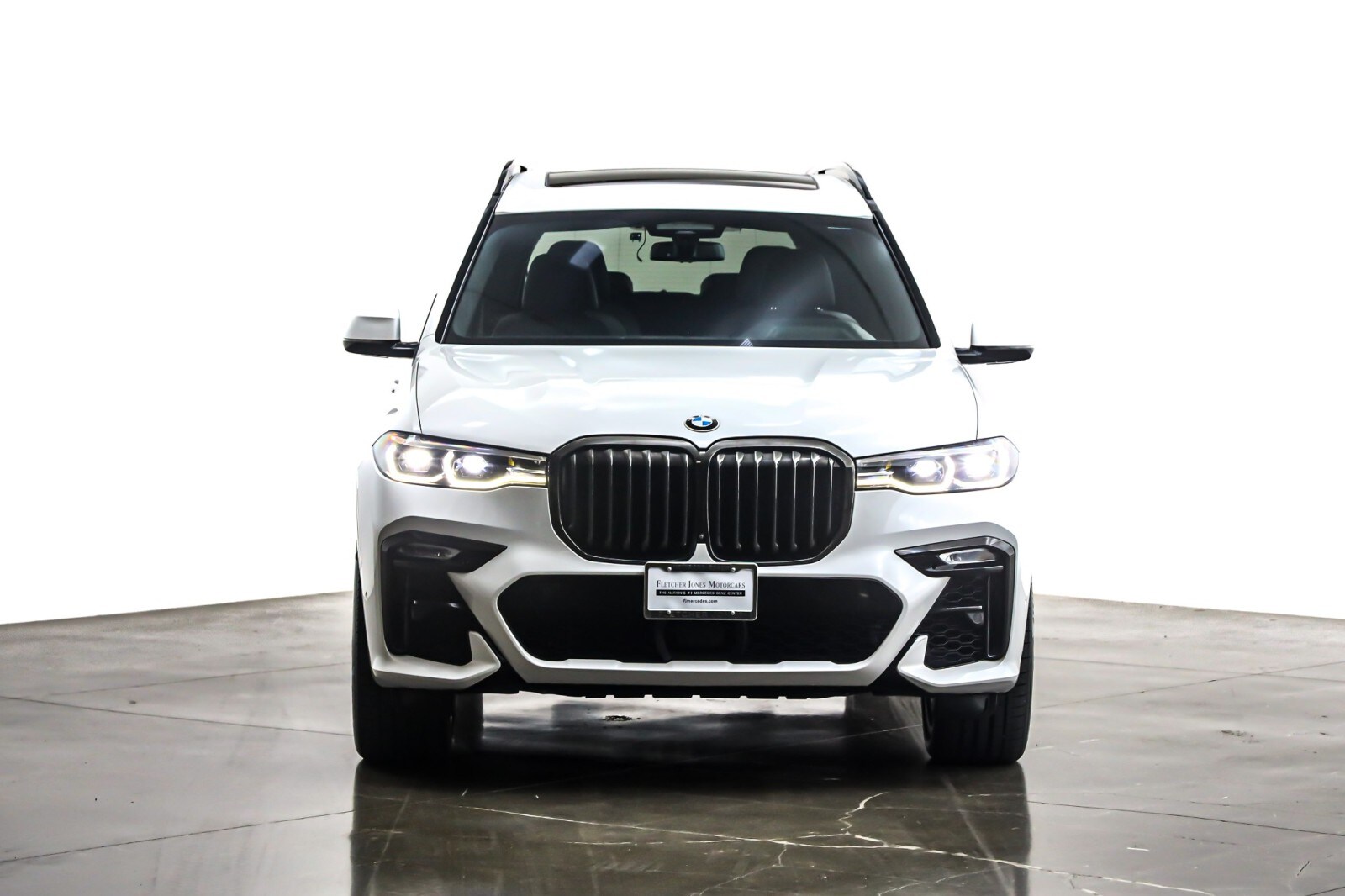 2021 Bmw X7 M50i photo 2
