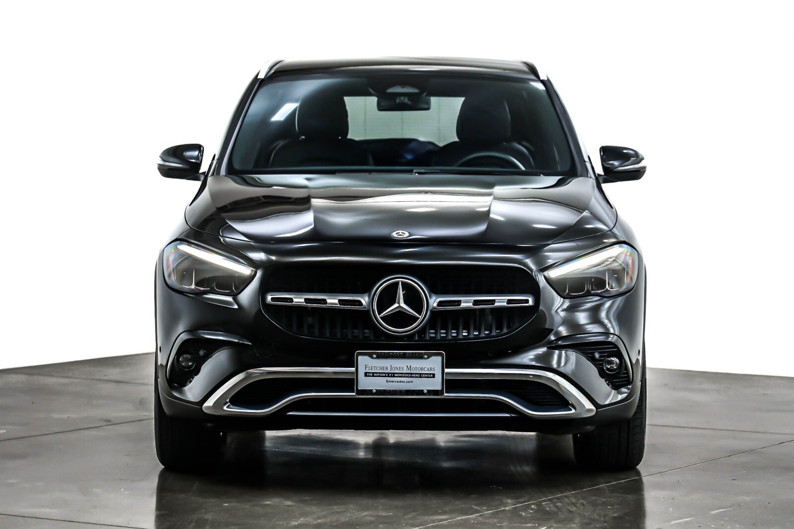 2025 Mercedes Benz GLA 250 photo 2