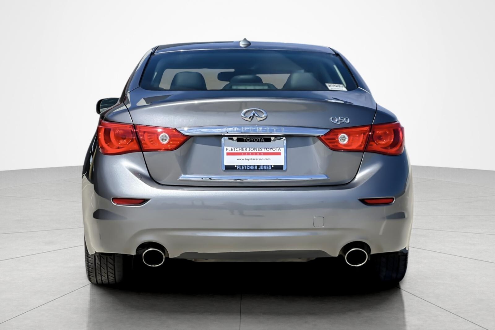 2017 Infiniti Q50 3.0t Premium photo 4