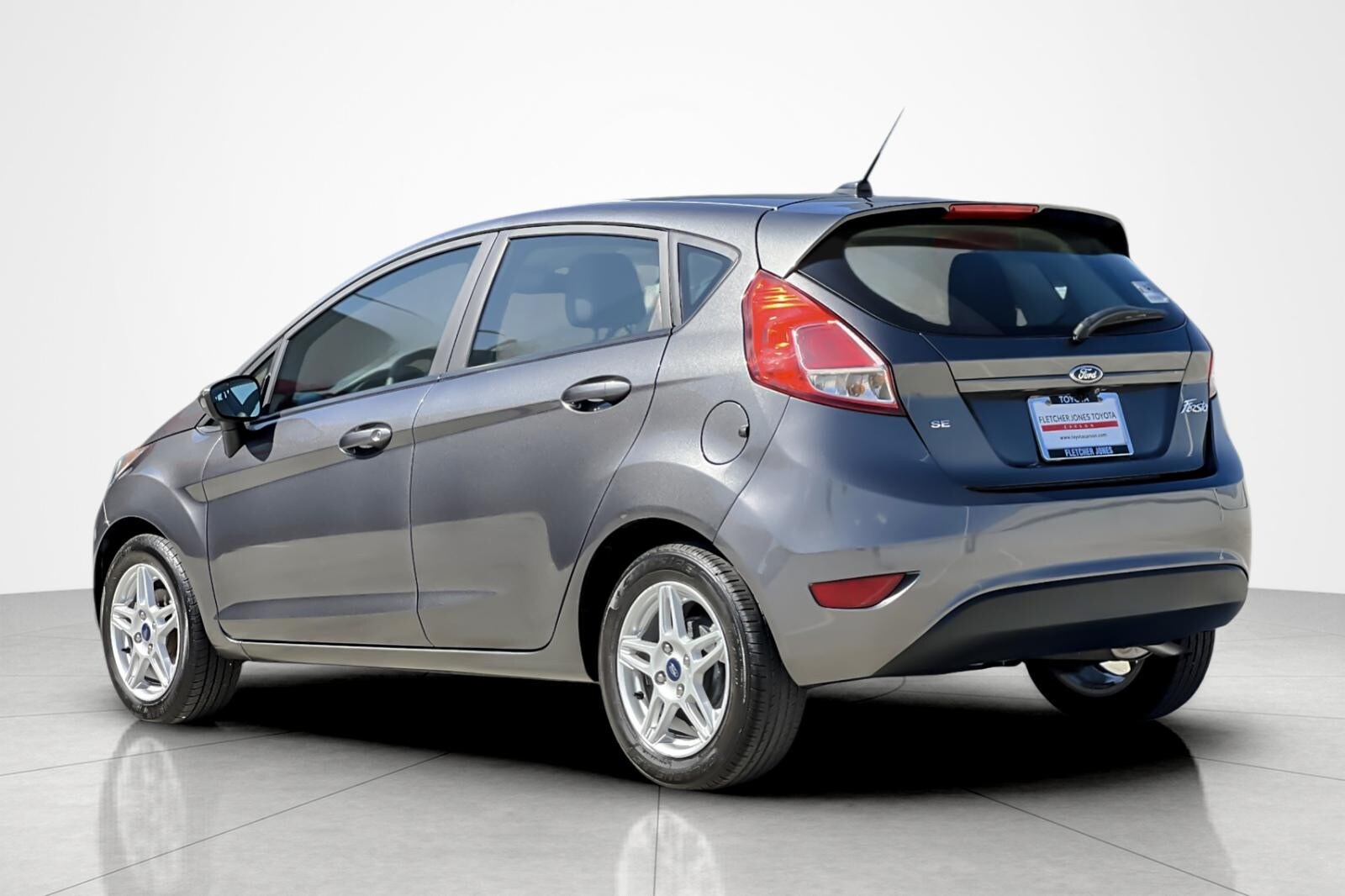2018 Ford Fiesta SE photo 3