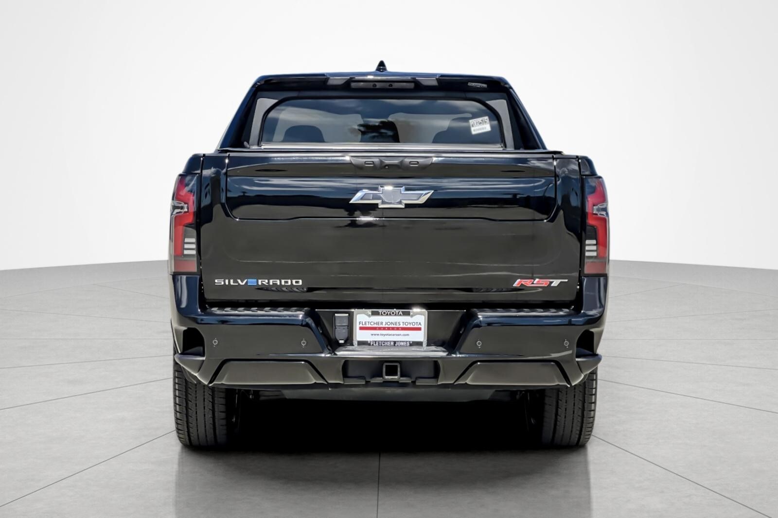2024 Chevrolet Silverado EV RST photo 4