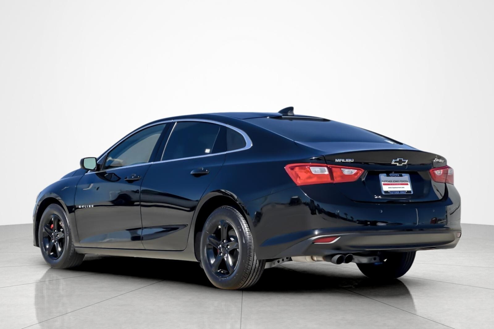 2024 Chevrolet Malibu LS photo 3