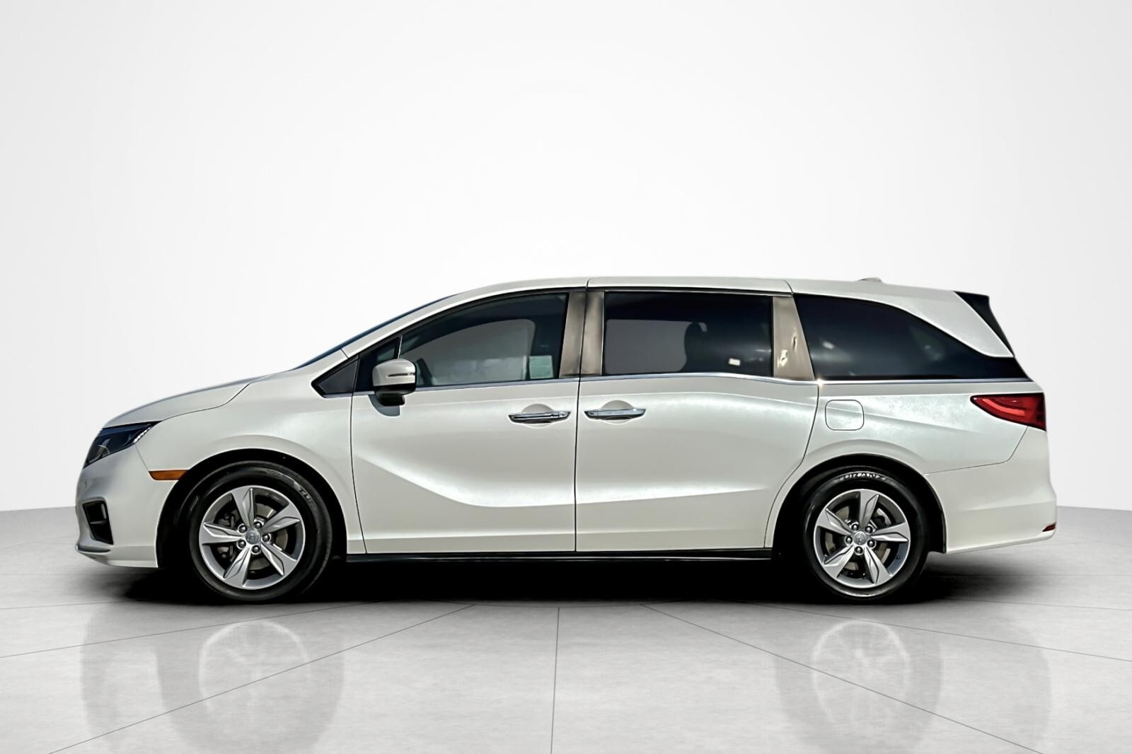2020 Honda Odyssey EX-L photo 2