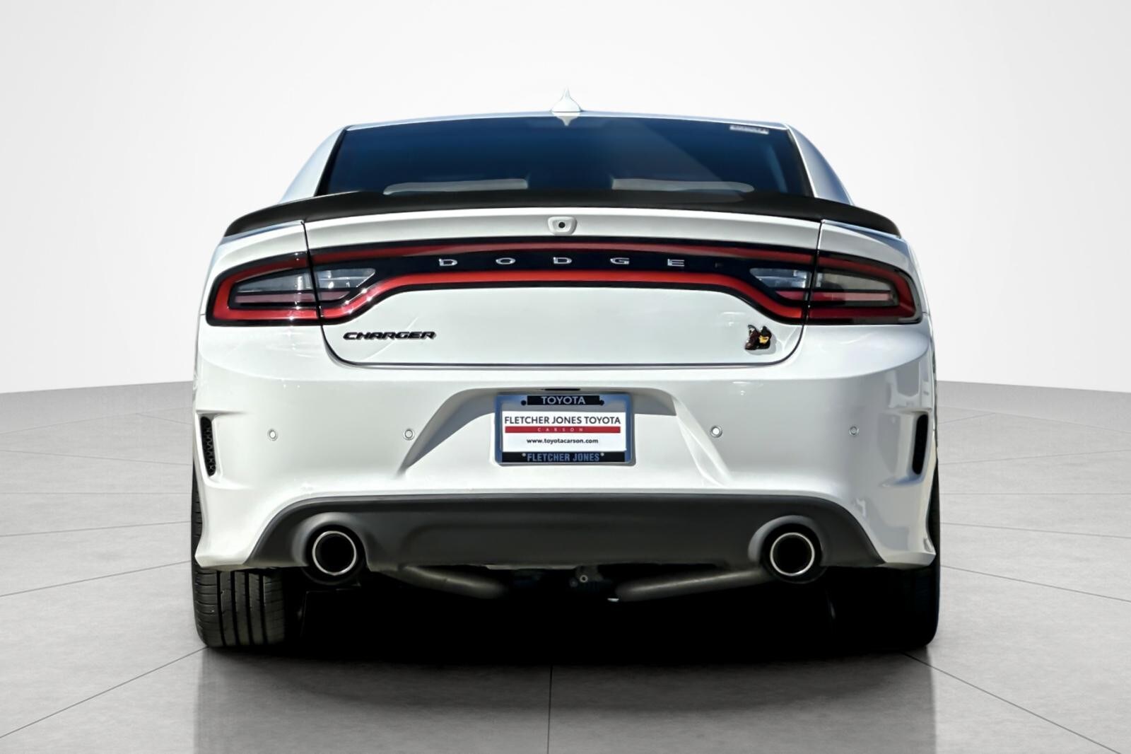 2023 Dodge Charger Scat Pack photo 2